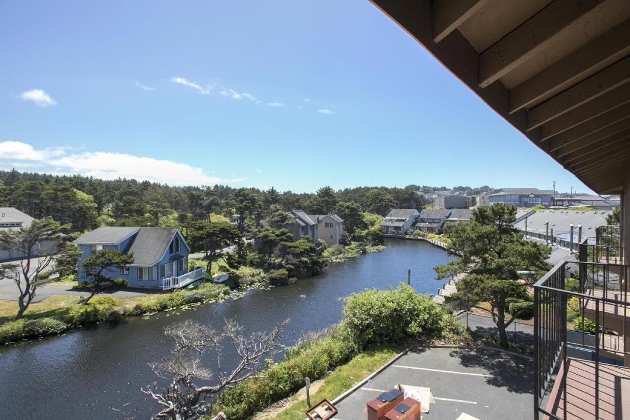 Oyo Ocean Breeze Hotel At リンカーン・シティー エクステリア 写真